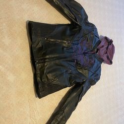 Women’s Small Leather Jacket. 