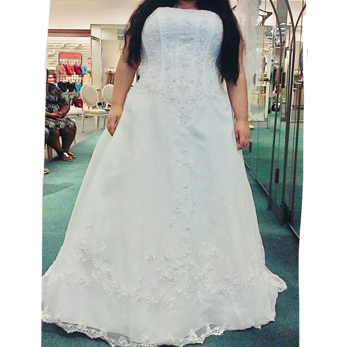 David’s Bridal White Wedding Dress Size 20 With Preserve Box