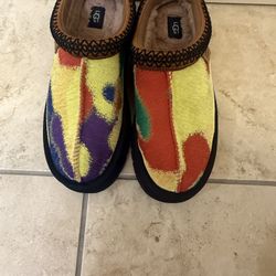 UGGs size 9