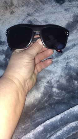 NFL Las Vegas Raiders Oakley Sunglasses