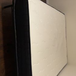 Bed/desk/gaming Chair 