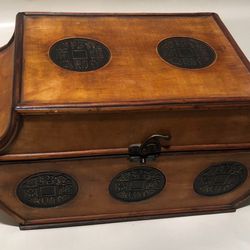 Vintage Small Box Trunk With Chinese Symbols  17 In W X 9 In H X 8.75 In Depth 
