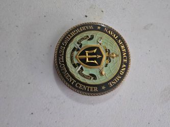 Naval surface Andmine warfighting development center challenge  coin