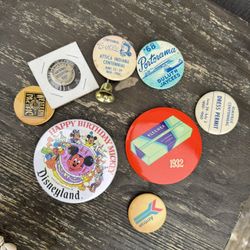 Vintage Bundle Of Pins 