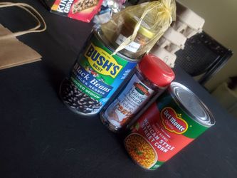 Free food and cat treats