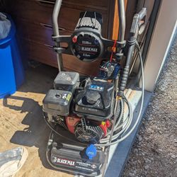 Black Max 3100 Psi pressure Washer Great Shape 