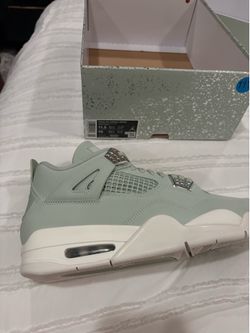 Air Jordan 4