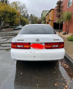 1999 Lexus ES 300