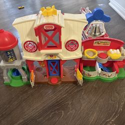 Fisher Price Farm House