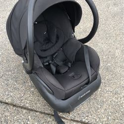 Maxicosi car seat