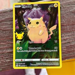 Pikachu Jungle Card 