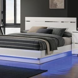 White Contemporary Platform Bed With LED Lighting 