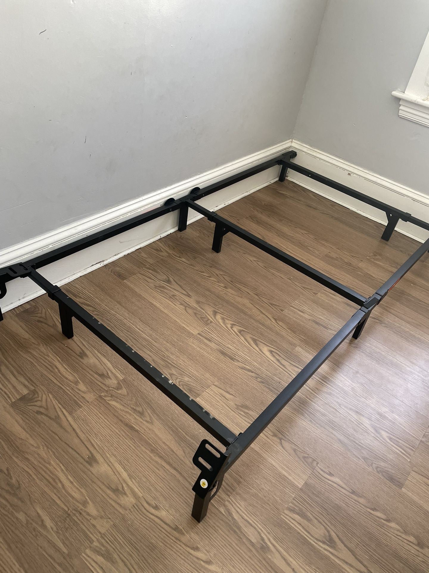 Metal Bed Frames