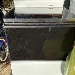 Magic Chef Flat Surface Stove