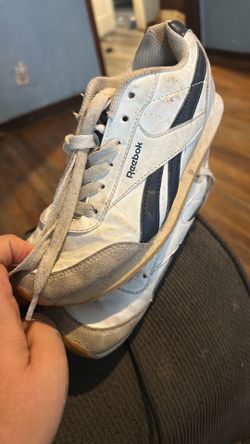 Reebok shoes size 2