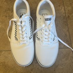 Men’s Vans Ward Low Skate Sneakers Shoes NEW Size 10