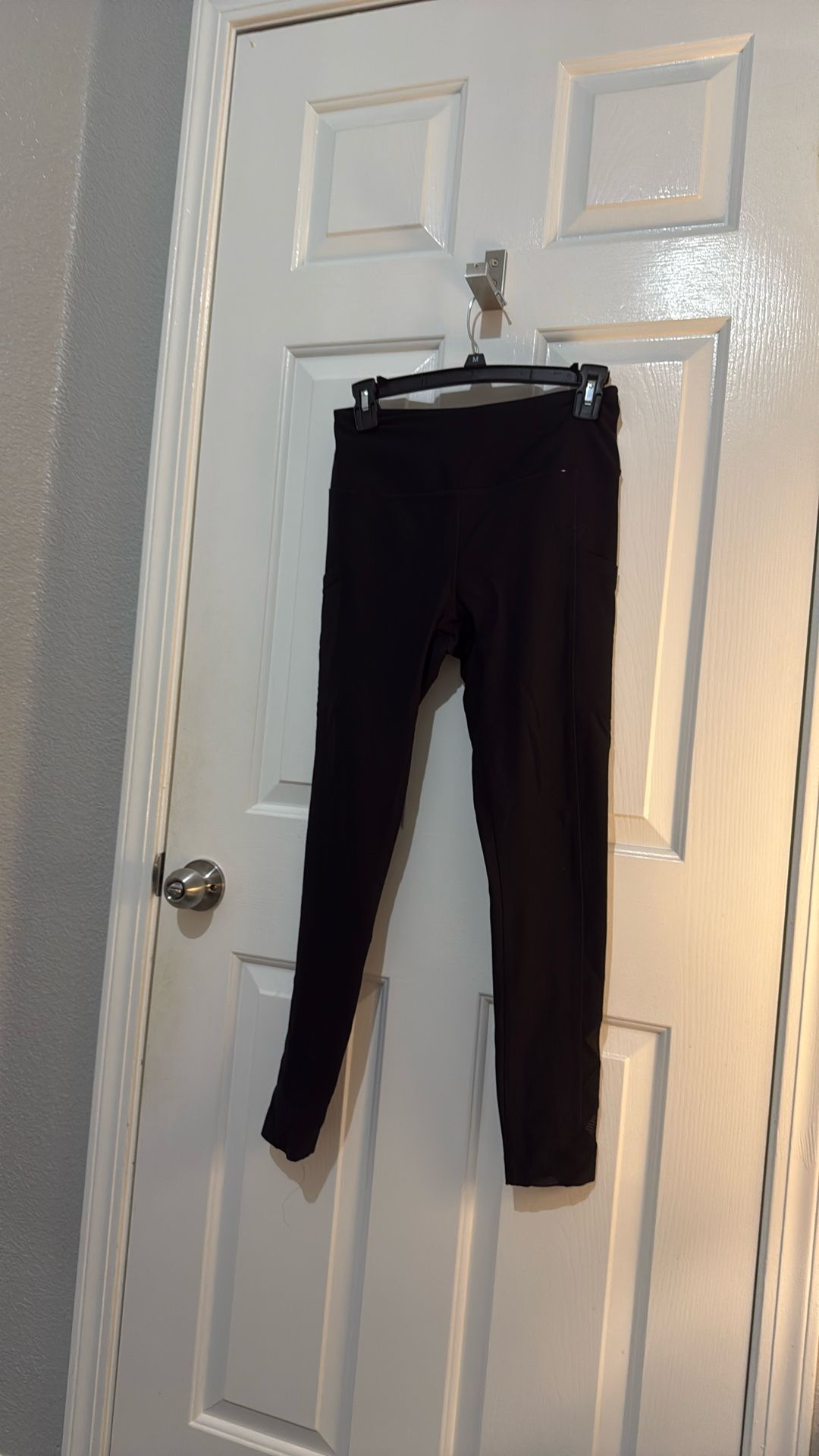 Women S Black Legging With Pocket
