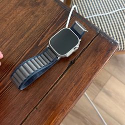 Apple Watch Ultra 2 GPS + Cellular Titanium Case With Alpine Loop Gray/Blue Band