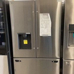 LG French Door Refrigerator New Scratch And Dent 