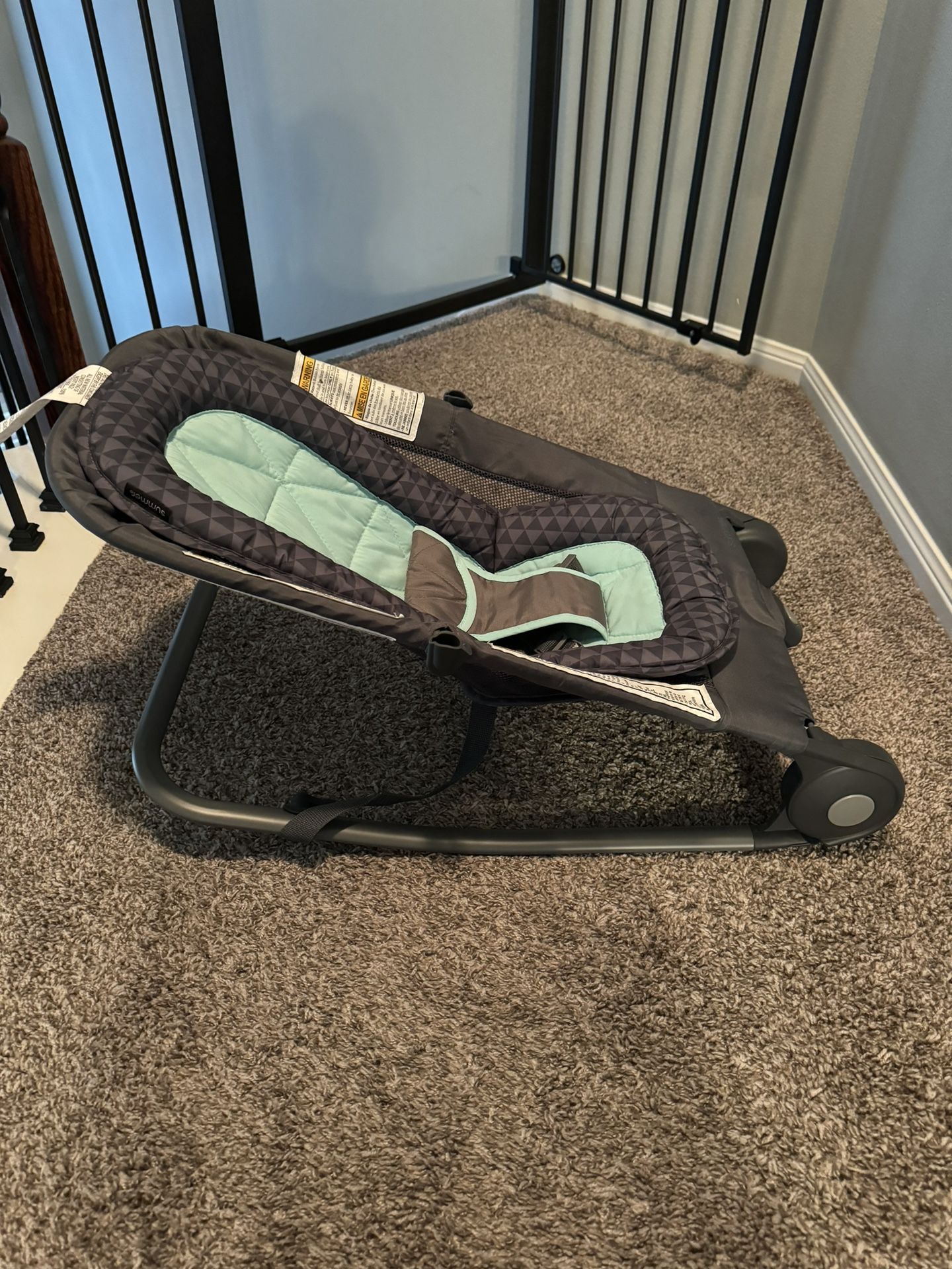 Summer Infant 2-in-1 Bouncer & Rocker Duo (Gray and Teal) 
