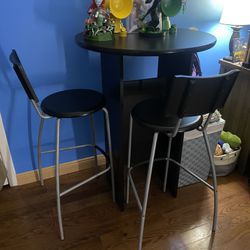 Black Hightop Cocktail Table with 2 Barstool Chairs