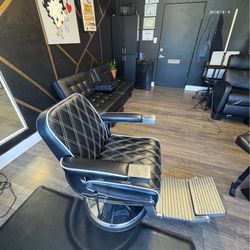 Barber Chair 