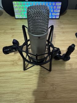 RODE NT1 Microphone 