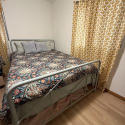 Queen Metal Bed Frame
