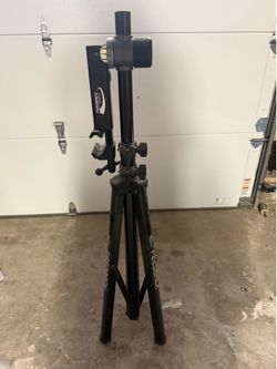 Bike repair stand