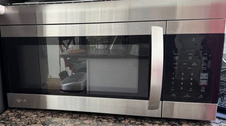 LG Over-the-Range Microwave LMV1764ST – Stainless Steel – 2021 – 1.7 cu ft