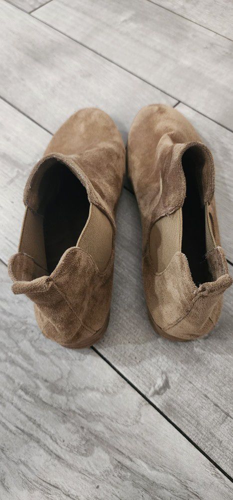 Brown Women Suede Shoes