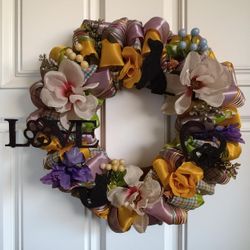 Love dog and cat floral wreath 