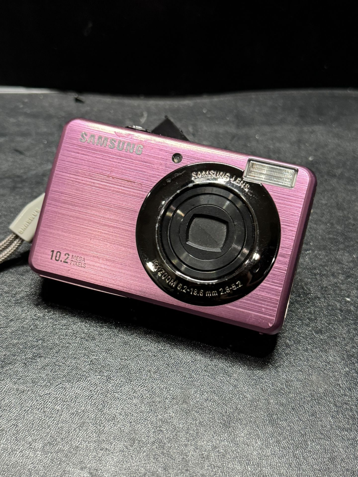 Samsung SL202 10MP Digital Camera