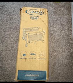 NEW Graco pack and play