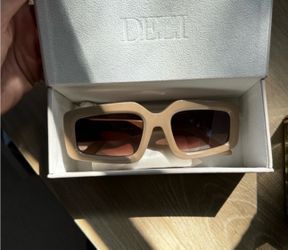 Dezi sunglasses