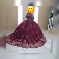 Quinceañera Dress Color Burgundy And Gold 