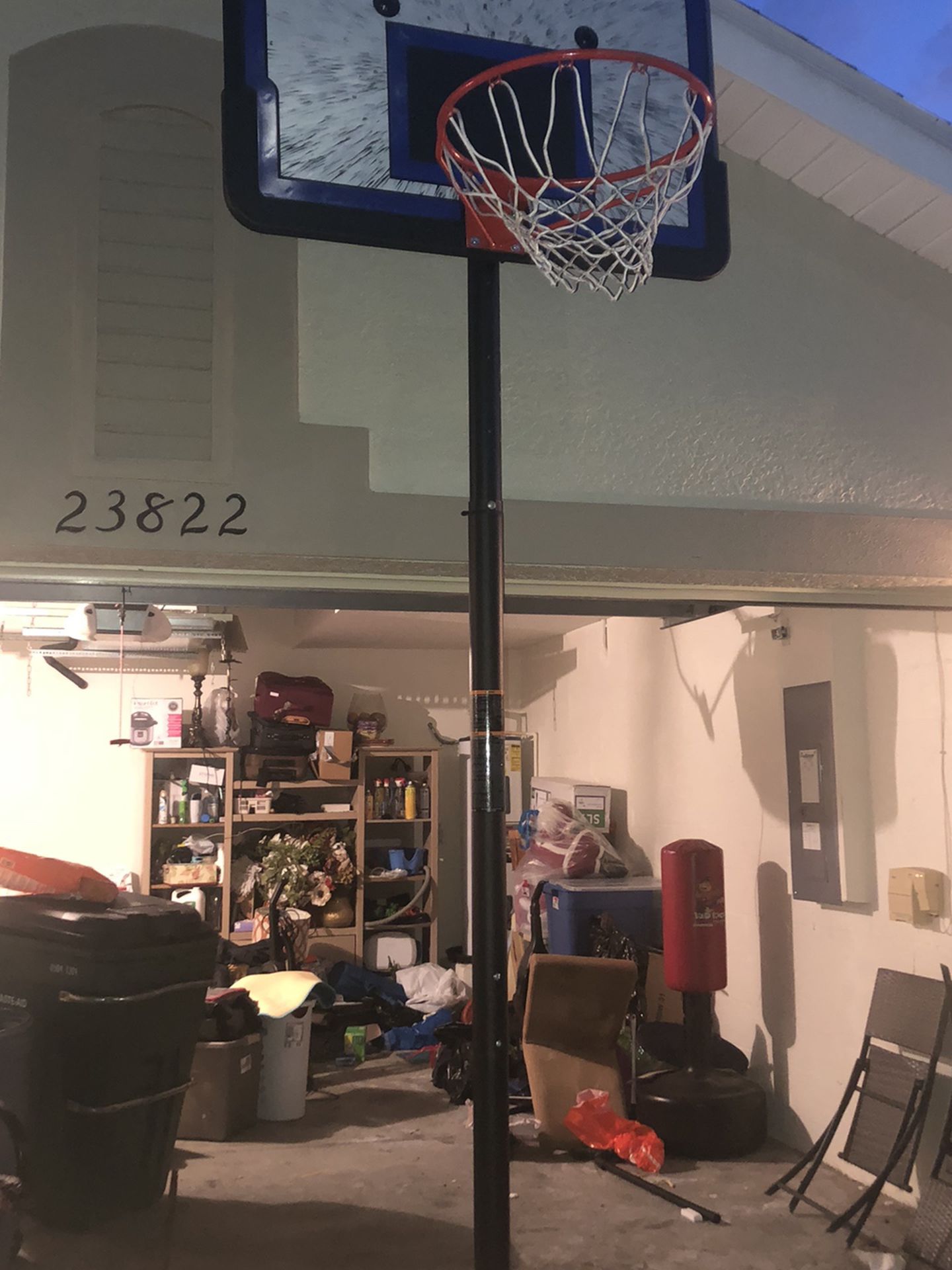 Lifetime Adjustable Basket Ball Hoop