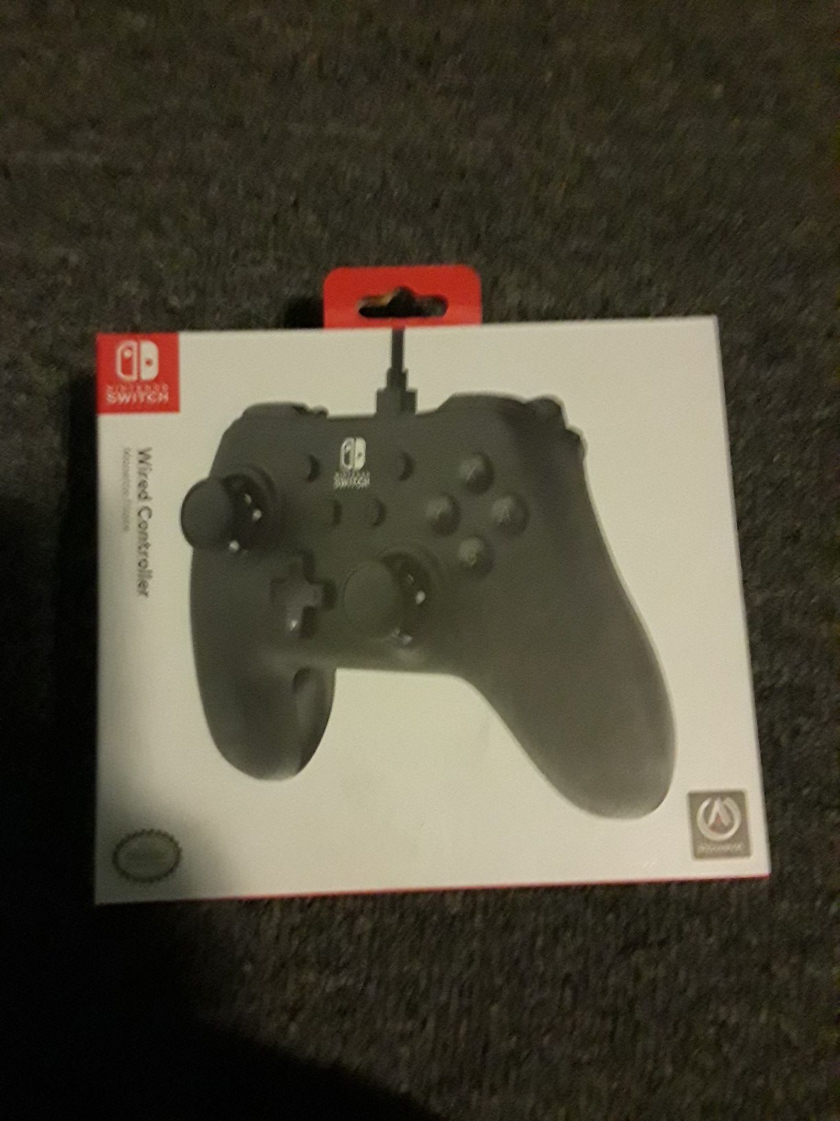 Nintendo switch- wired controller