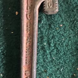 Ridged 18 Inch Pipe Wrench
