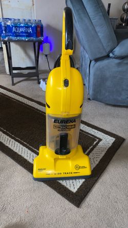 Eureka upright vacuum