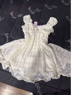 Brand new with tags white lace dress size M