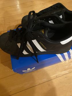 Addidas Superstars Size 6