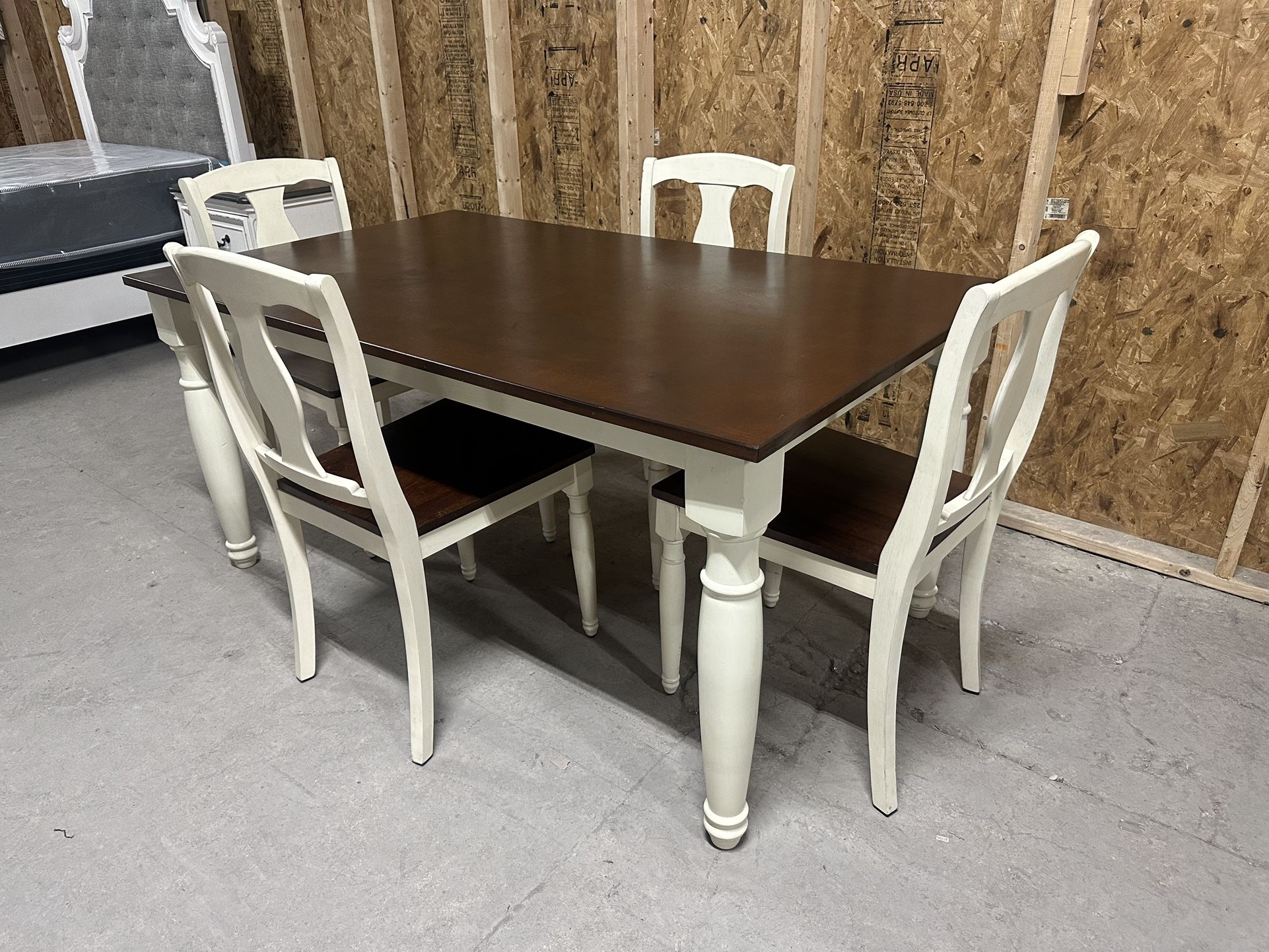 66” x 39” Solid Hardwood Dining Table W/4 Chairs - Delivery Available! 