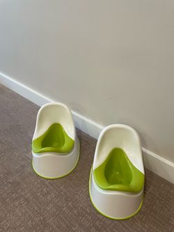 2 IKEA potty seats, 1 potty topper, and 1 SUMMER potty seat with lid