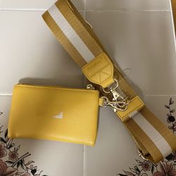 Crossbody Hands free Phone And Wallet 