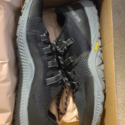 New In Box Merrell Trail Glove 6 Men's 9.5 Minimalist Barefoot Running Shoes