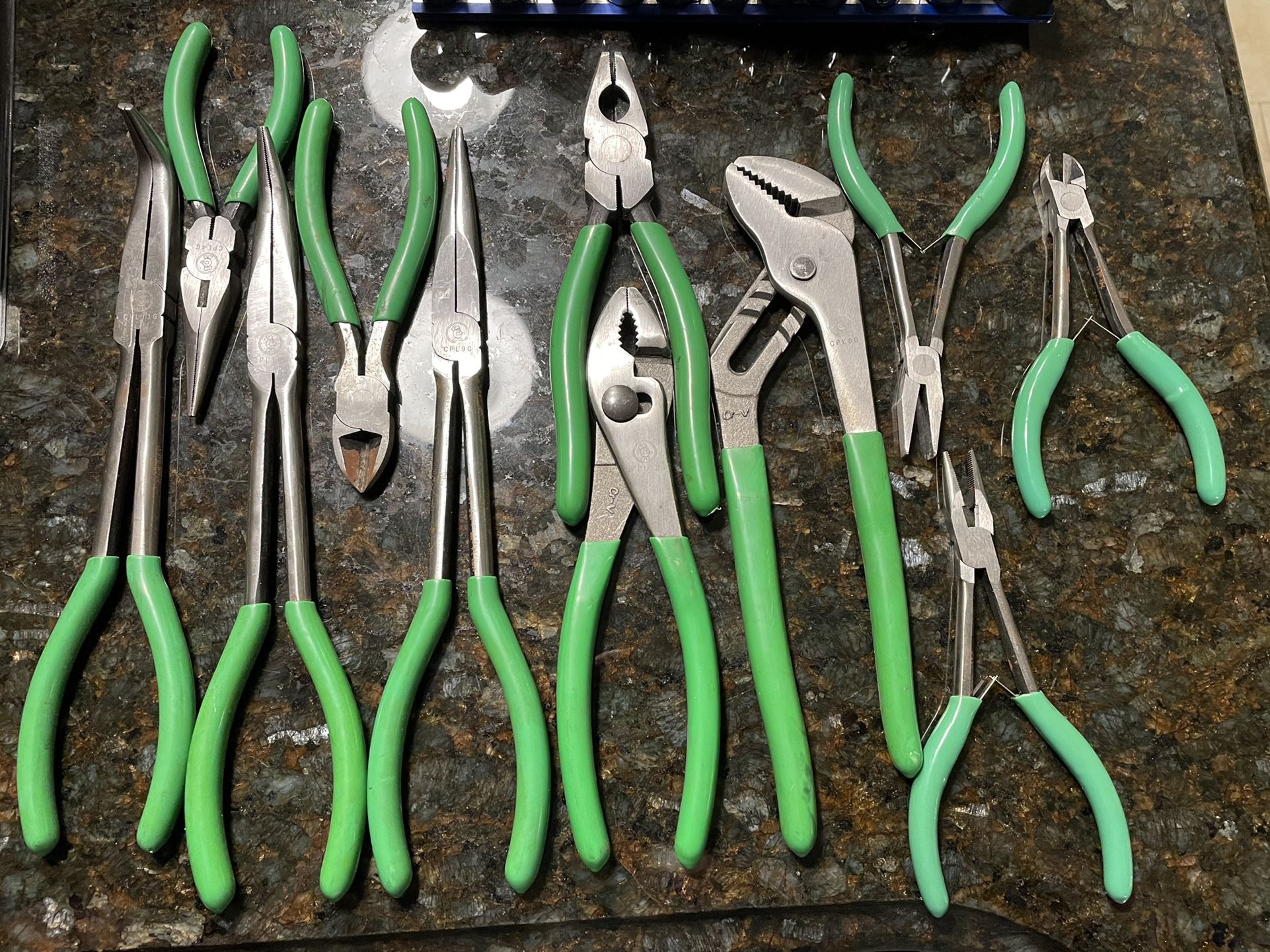 Cornwell Multipurpose Plier Set