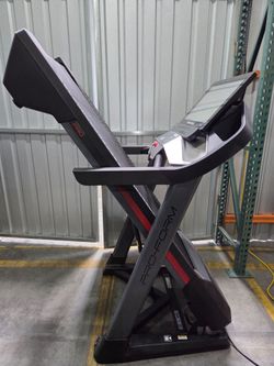 Like new proform Treadmill