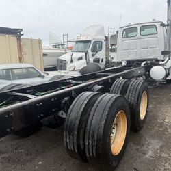 2005 Sterling Chassis / No Motor / 10 Speed Transs / Make Offer