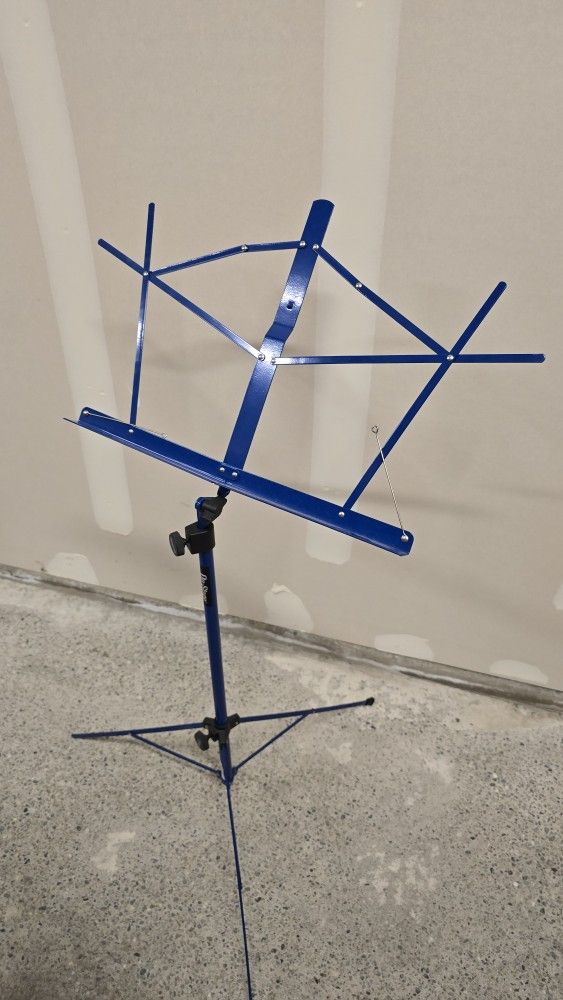 Foldable Music Stand
